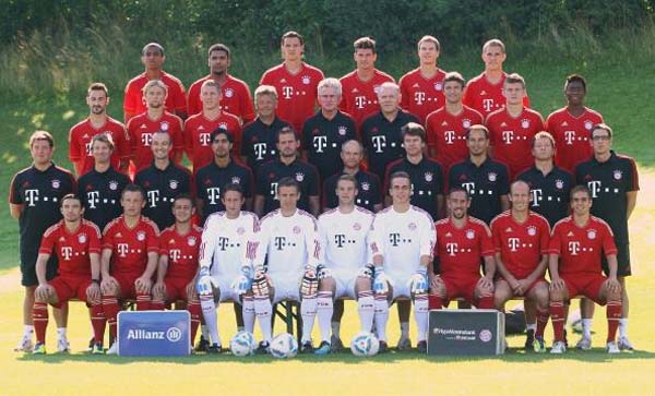 混团世界杯：张本智和遭遇首败！再次不敌恩师之子，苦战3局输球（混团世界杯：张本智和吞下首败，再次不敌恩师之子，鏖战三局惜败）