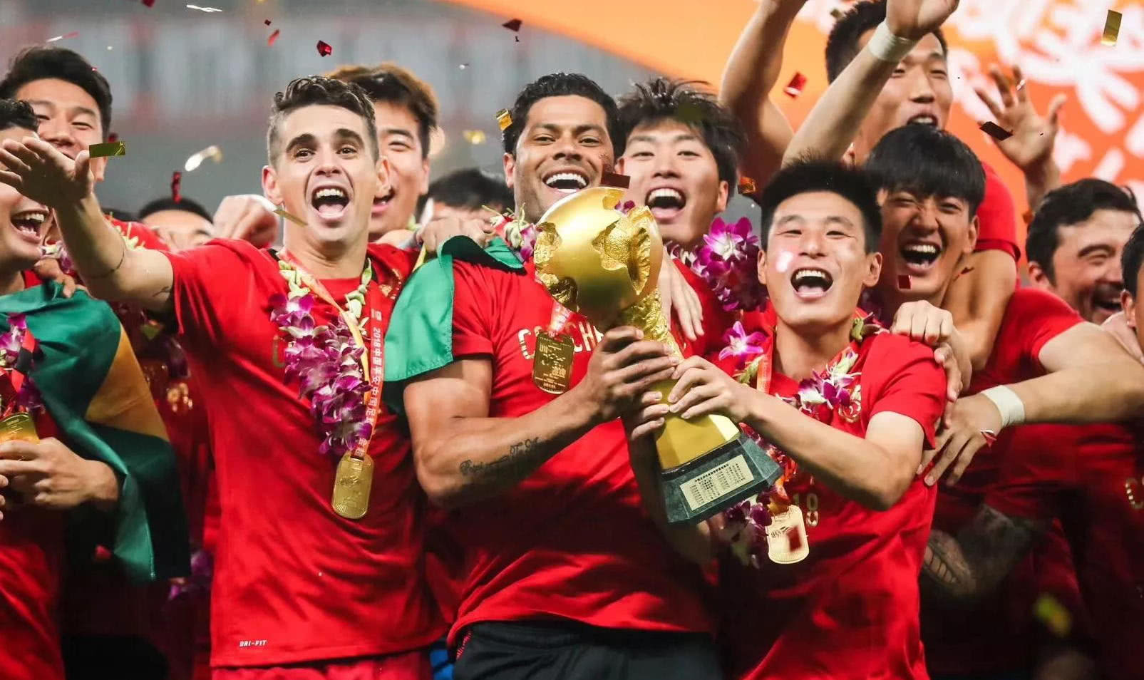 🧤以父之名，浅浅过个诞辰日~🎂今天是科贝尔的28...（🧤以父守门，低调庆生~🎂科贝尔迎来28岁）